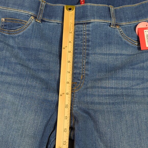 Spanx Jeans Women's XL Tall Blue EveryWear Flare Pull On Denim Wide Leg NWT - Picture 8 of 14